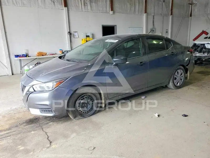 2021 Nissan VERSA фото