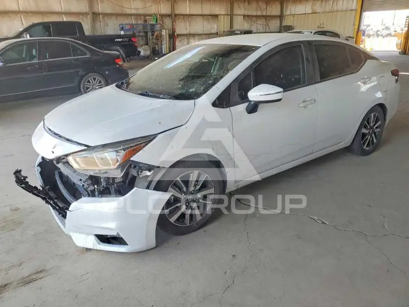 2021 Nissan VERSA фото