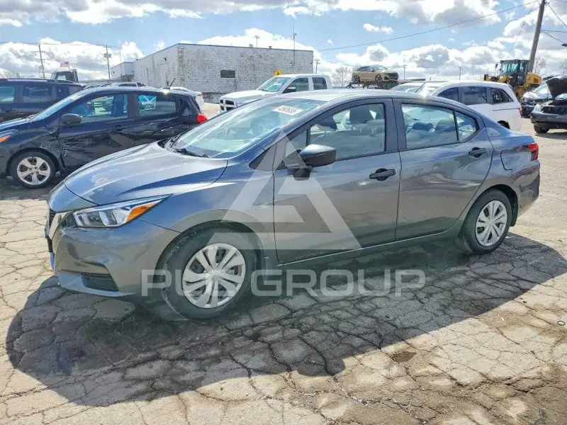 2021 Nissan VERSA photo