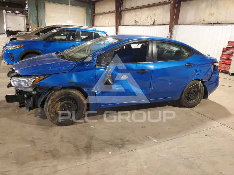 2021 Nissan VERSA photo