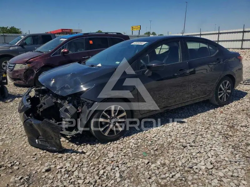 2021 Nissan VERSA photo