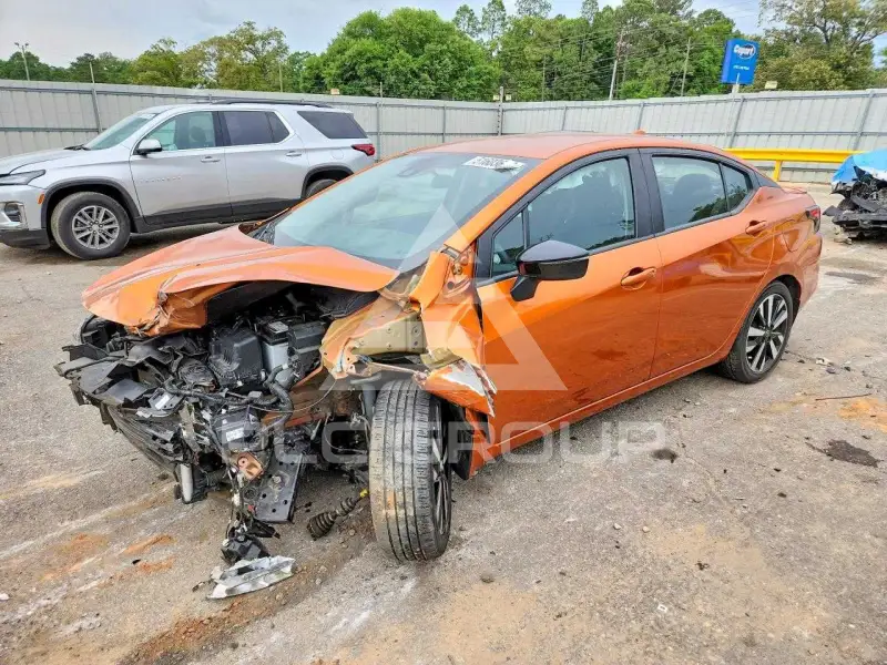 2021 Nissan VERSA фото