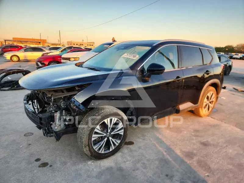 2021 Nissan ROGUE photo