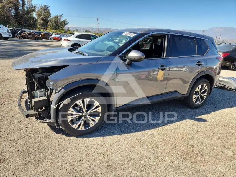 2021 Nissan ROGUE фото