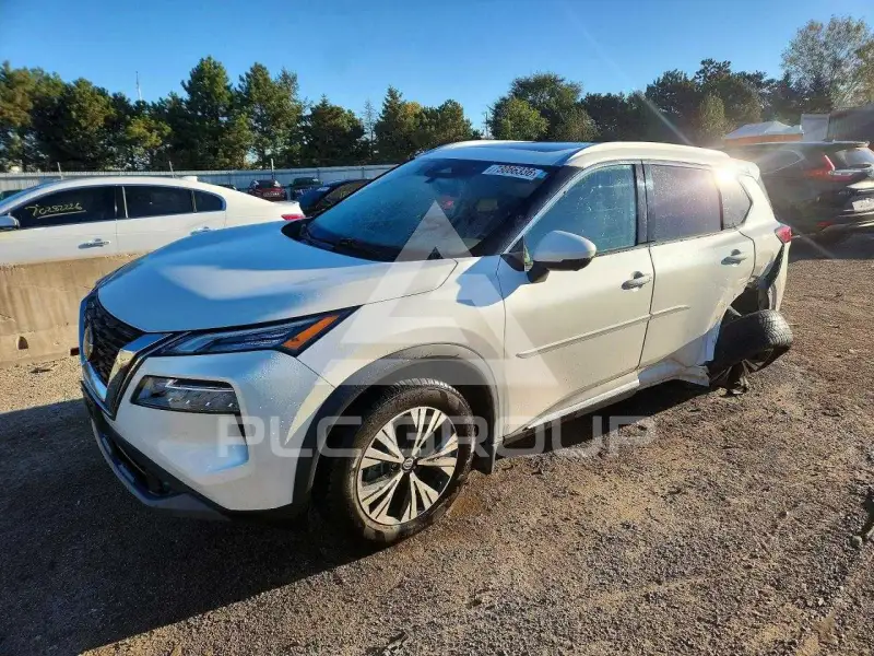 2021 Nissan ROGUE photo