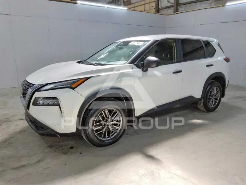 2021 Nissan ROGUE photo