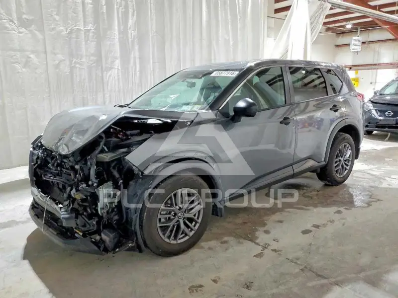 2021 Nissan ROGUE photo