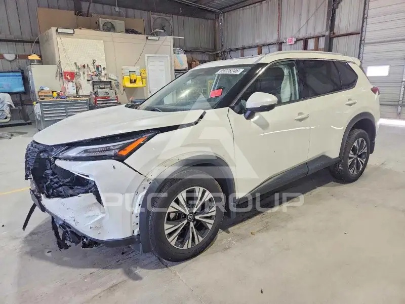 2021 Nissan ROGUE photo