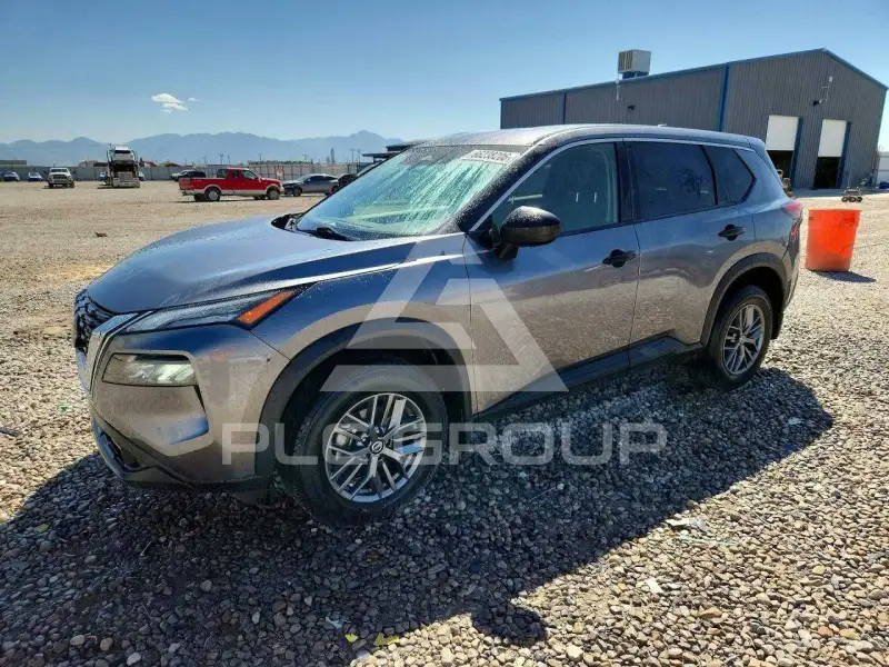 2021 Nissan ROGUE photo