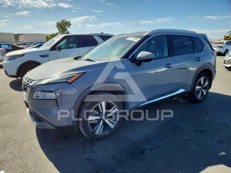 2021 Nissan ROGUE photo