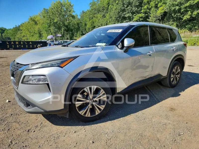 2021 Nissan ROGUE photo