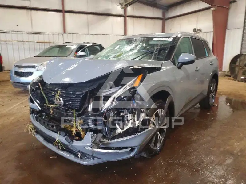 2021 Nissan ROGUE photo