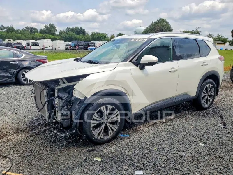 2021 Nissan ROGUE photo