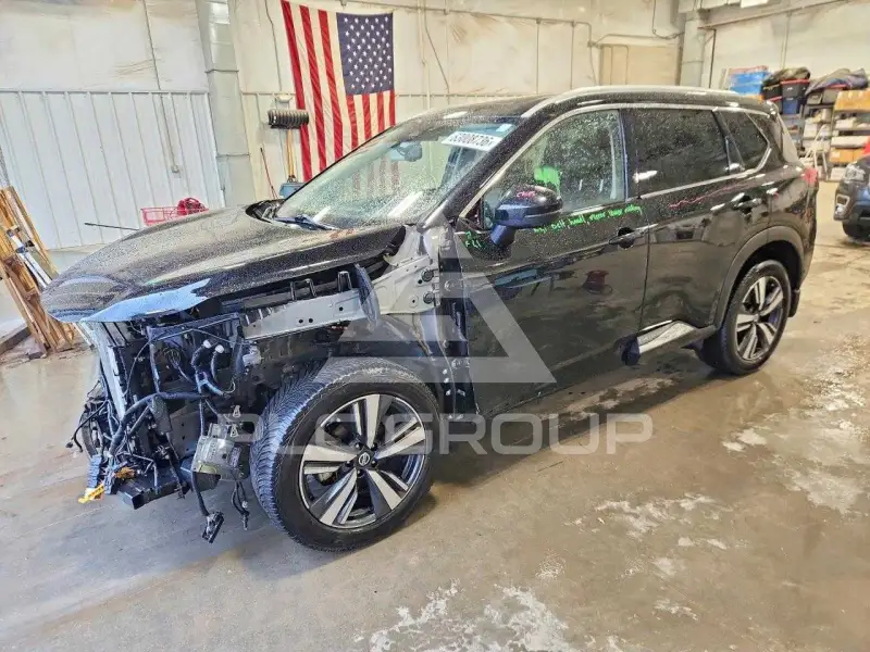 2021 Nissan ROGUE photo