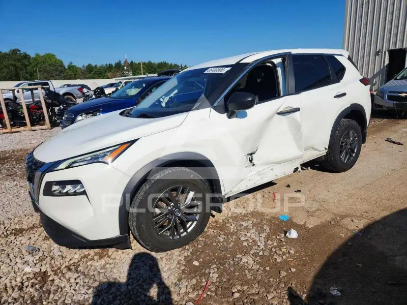 2021 Nissan ROGUE photo