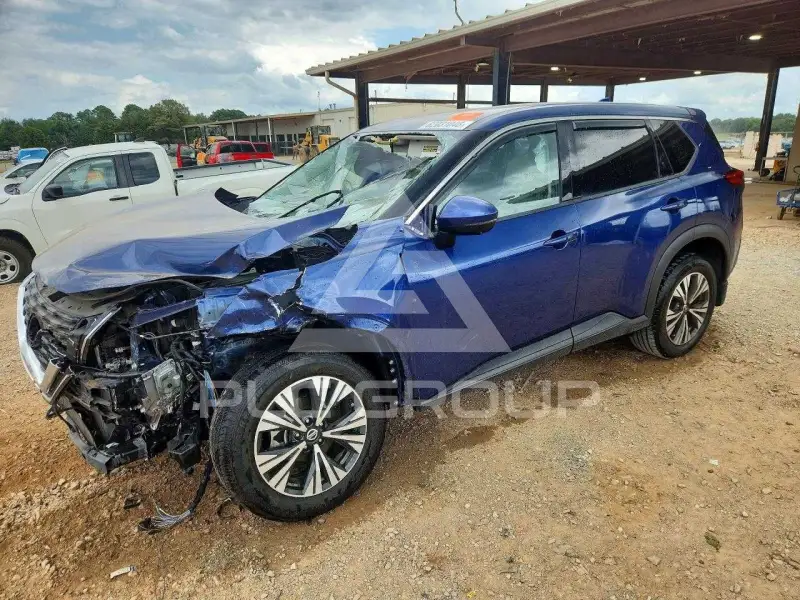 2021 Nissan ROGUE photo