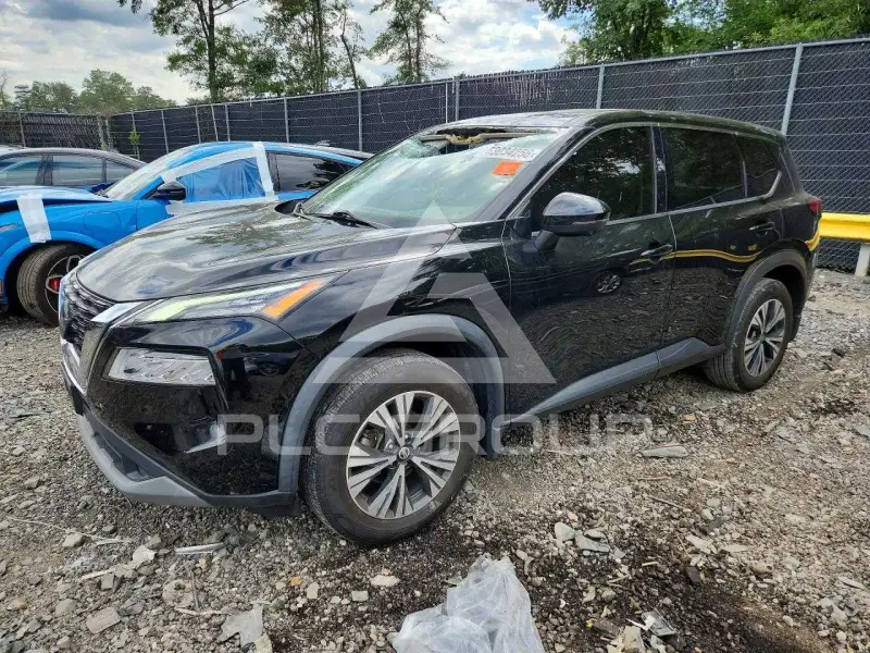 2021 Nissan ROGUE photo