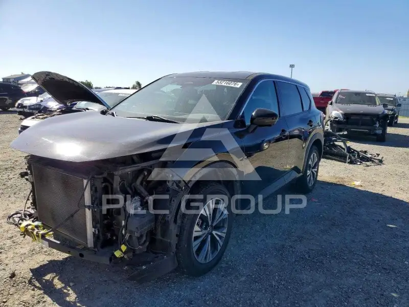2021 Nissan ROGUE photo