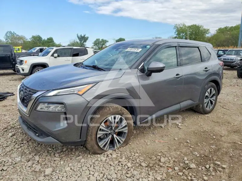 2021 Nissan ROGUE photo