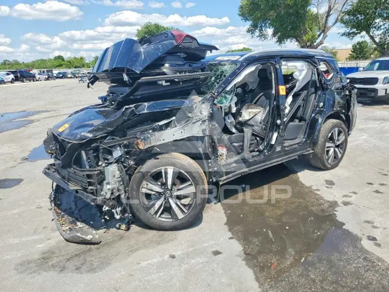 2021 Nissan ROGUE photo