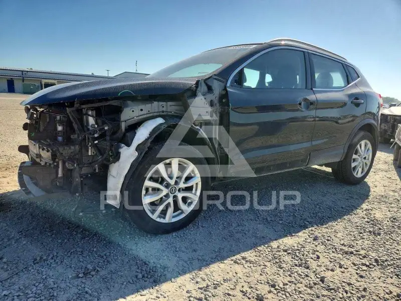 2021 Nissan ROGUE photo