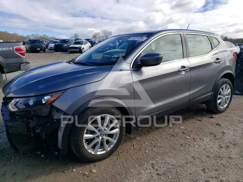 2021 Nissan ROGUE photo