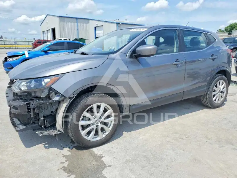2021 Nissan ROGUE photo