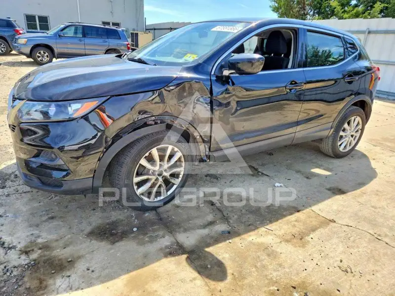 2021 Nissan ROGUE photo