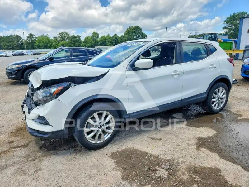 2021 Nissan ROGUE photo