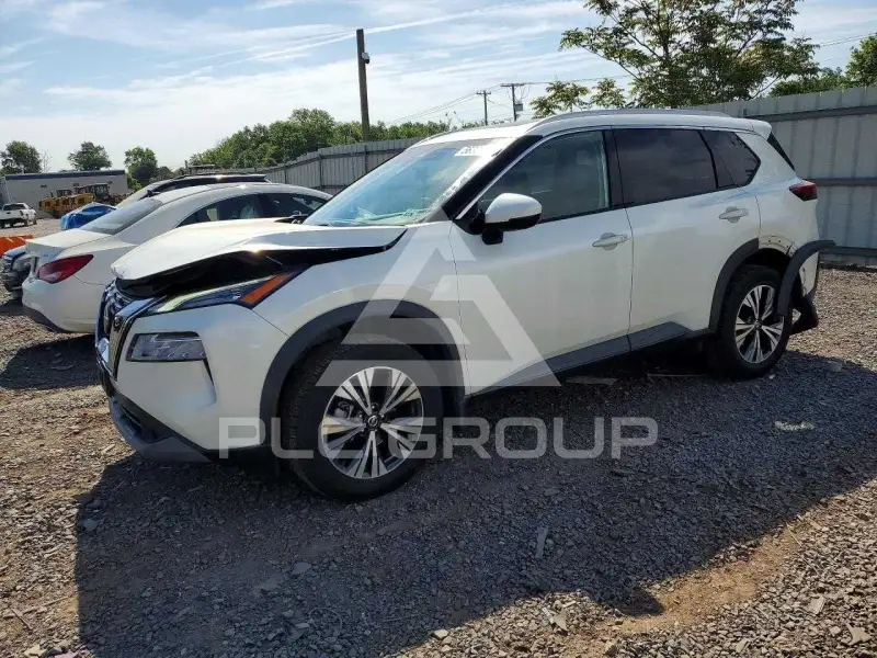 2021 Nissan ROGUE фото
