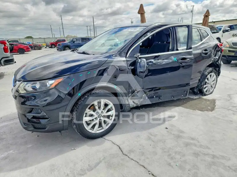 2021 Nissan ROGUE photo