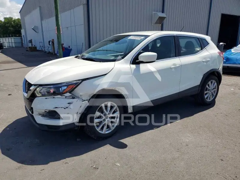 2021 Nissan ROGUE photo