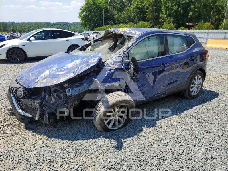 2021 Nissan ROGUE photo