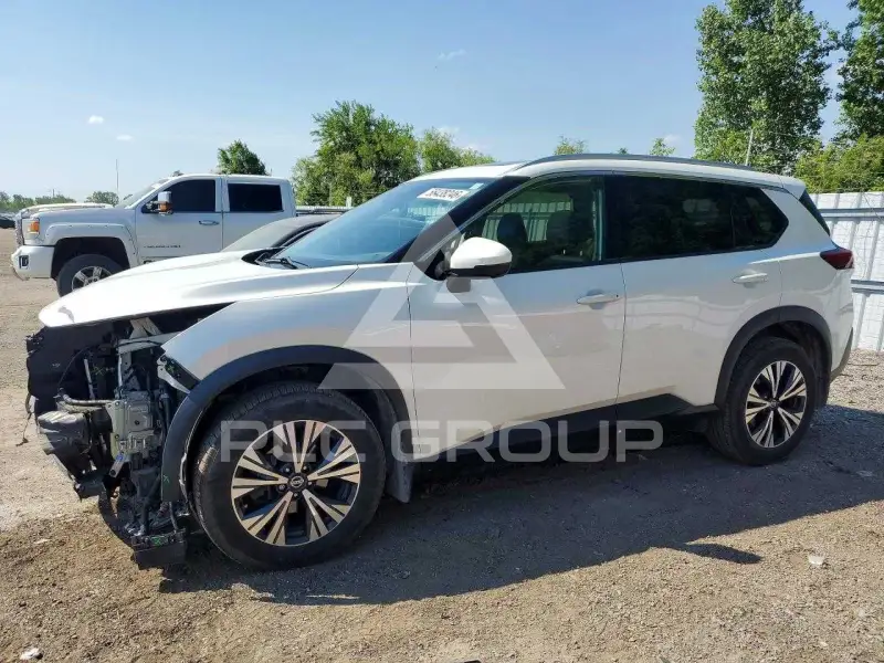 2021 Nissan ROGUE photo