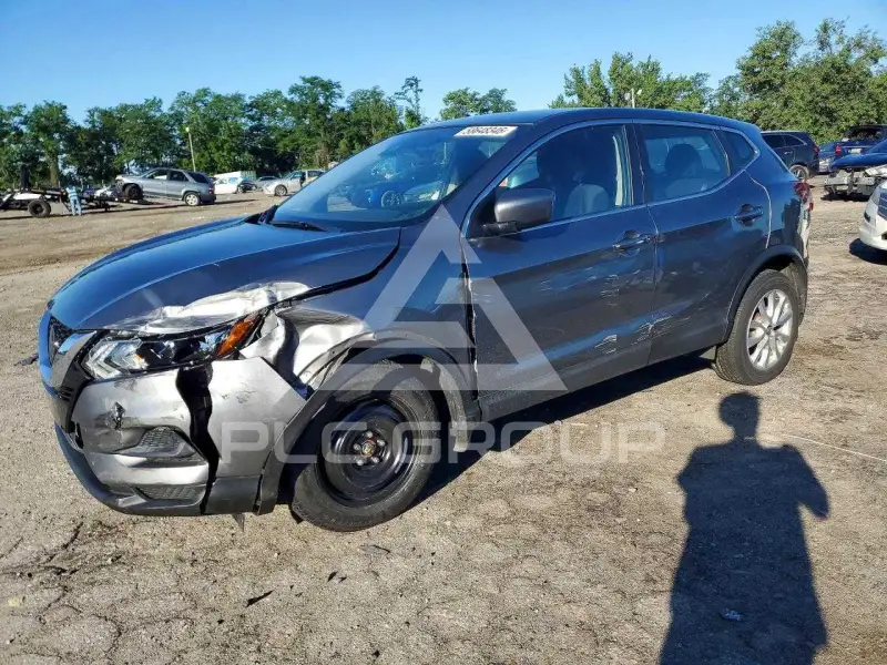 2021 Nissan ROGUE photo