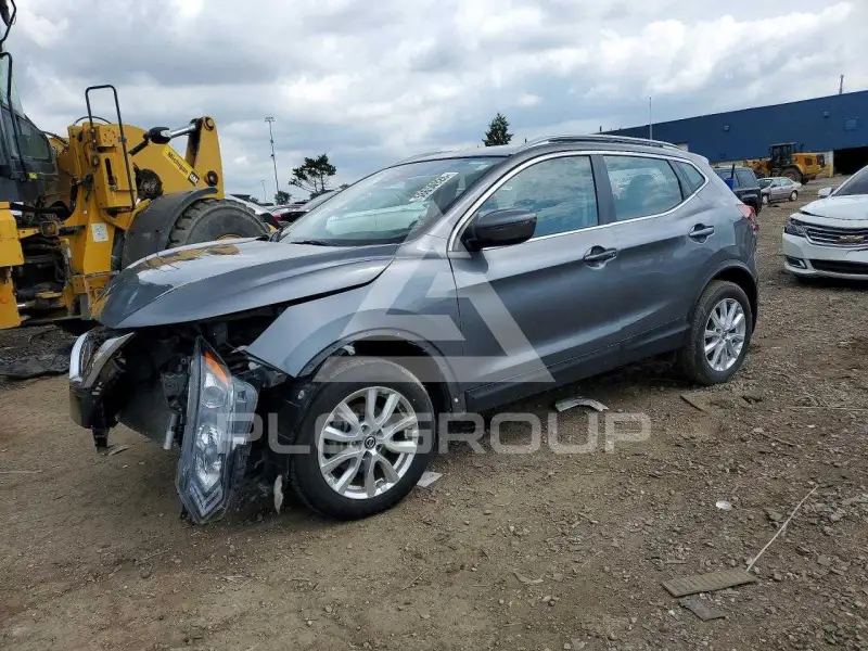 2021 Nissan ROGUE photo