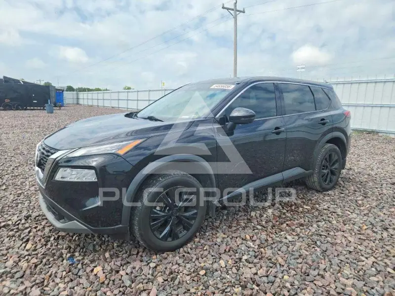 2021 Nissan ROGUE photo