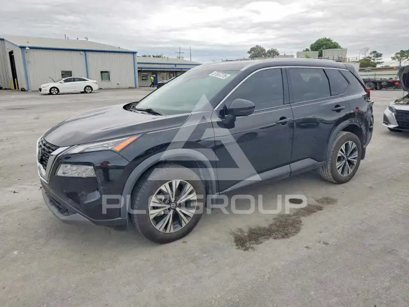 2021 Nissan ROGUE photo