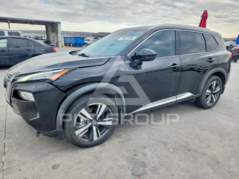 2021 Nissan ROGUE photo