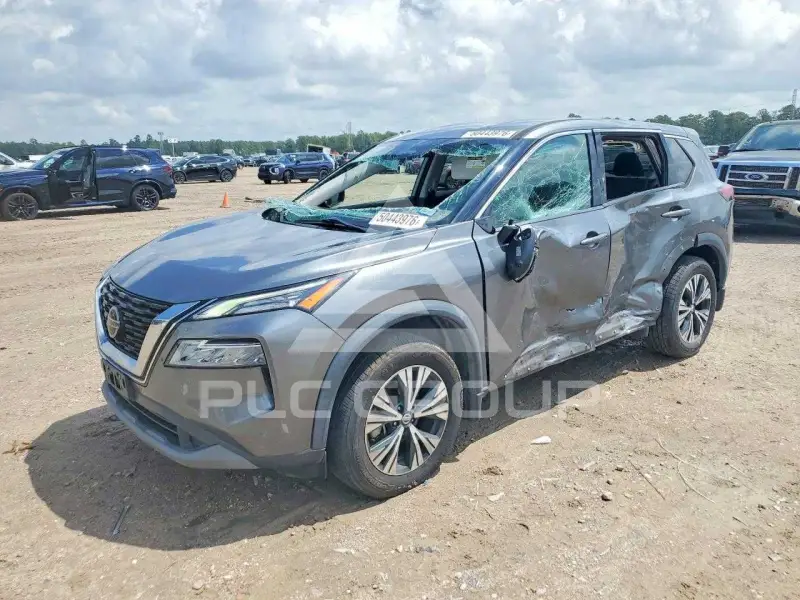 2021 Nissan ROGUE photo