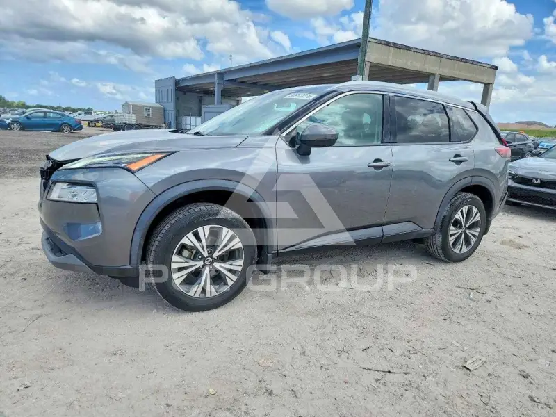 2021 Nissan ROGUE photo