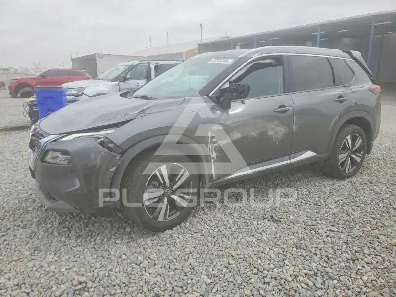 2021 Nissan ROGUE photo