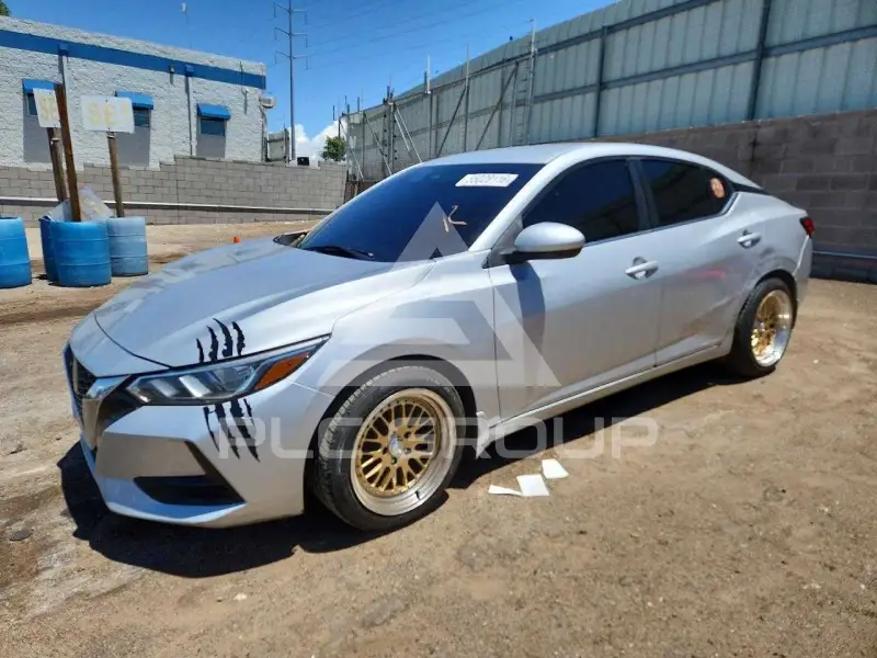 2021 Nissan SENTRA photo