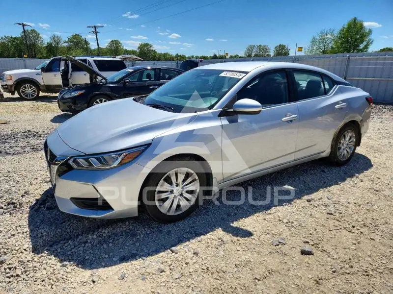 2021 Nissan SENTRA photo
