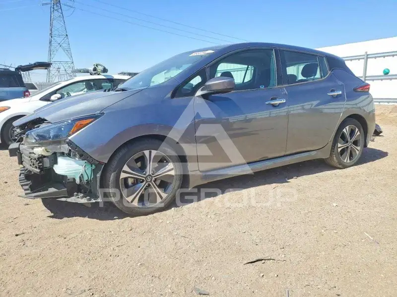 2021 Nissan LEAF фото