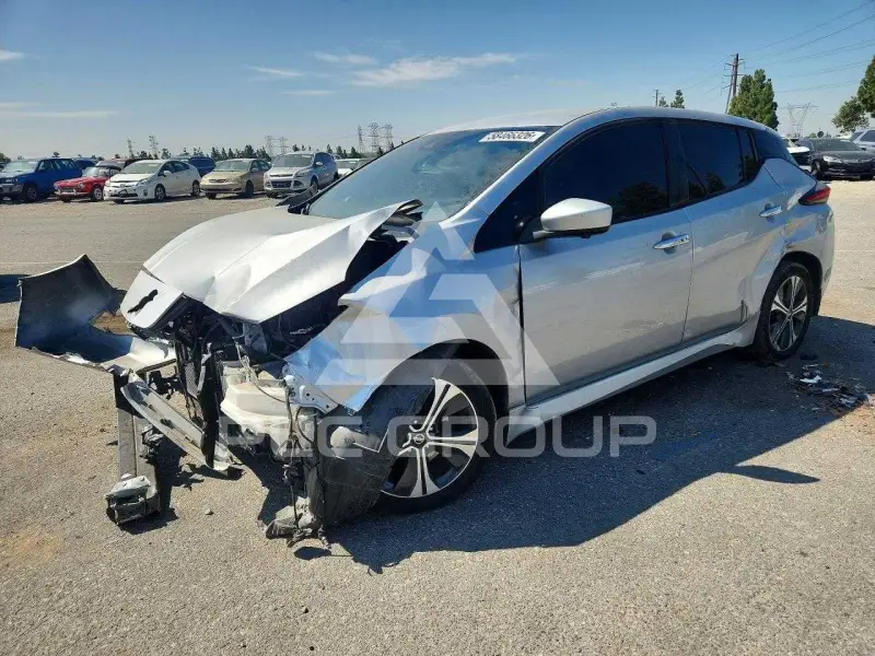 2021 Nissan LEAF photo