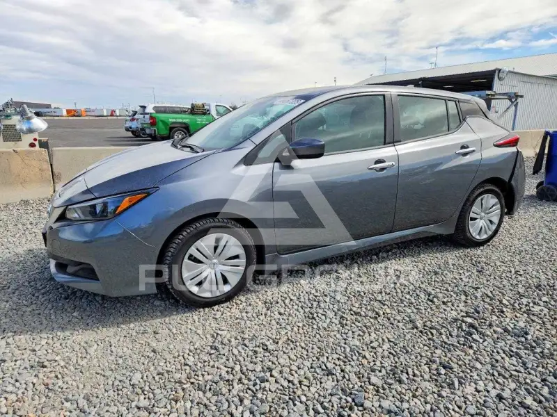 2021 Nissan LEAF фото