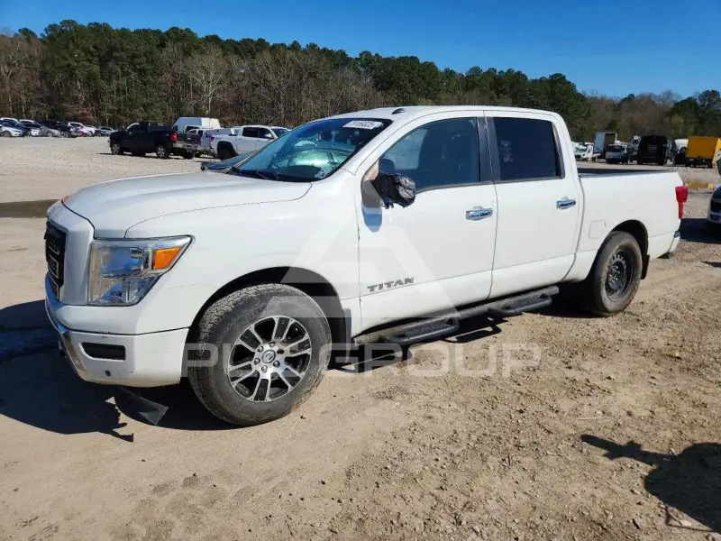 2021 Nissan TITAN фото