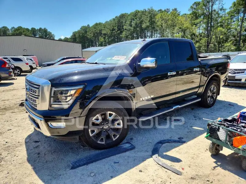 2021 Nissan TITAN photo
