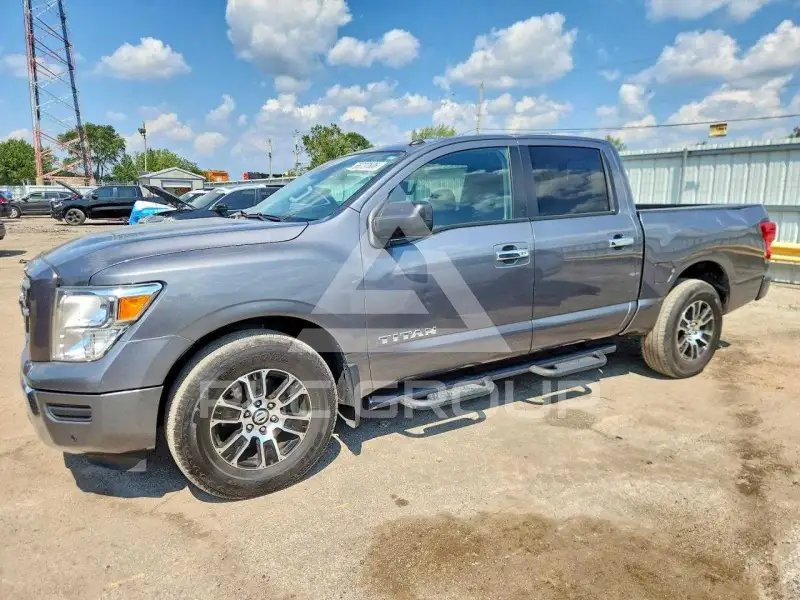 2021 Nissan TITAN фото